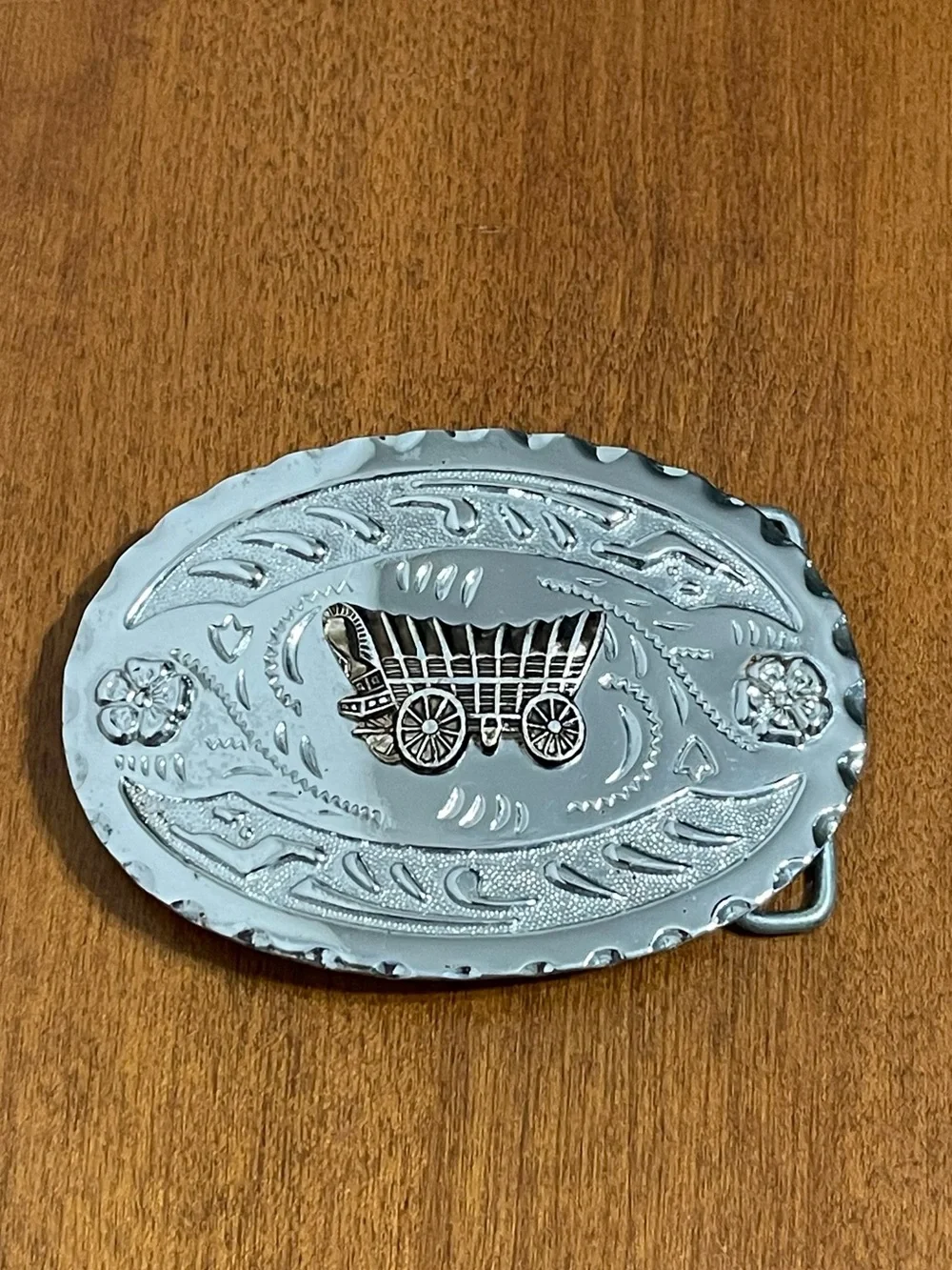 Western Covered Wagon Belt Buckle Oregon Trail Pioneer 2 Tone Silver Lightweight